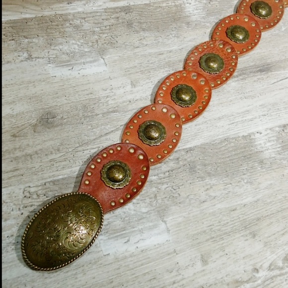 80’s Vintage concho belt M ✨Gypsy✨ - Picture 2 of 6
